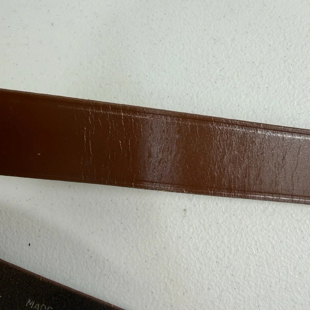 L.L. Bean Belt Men's‎ Size 46 Genuine Cowhide Leather Brown Brass Buckle USA